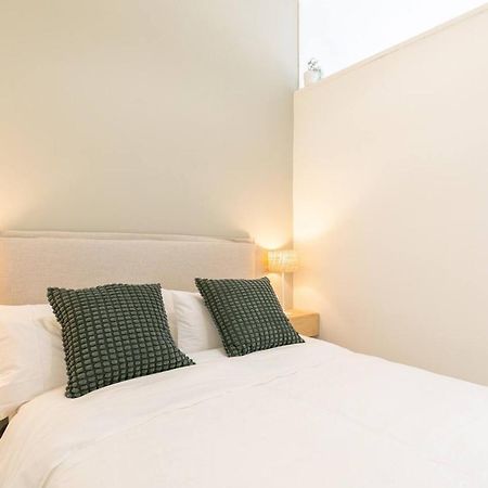Bonito Apartamento En Sol Madrid Exteriör bild